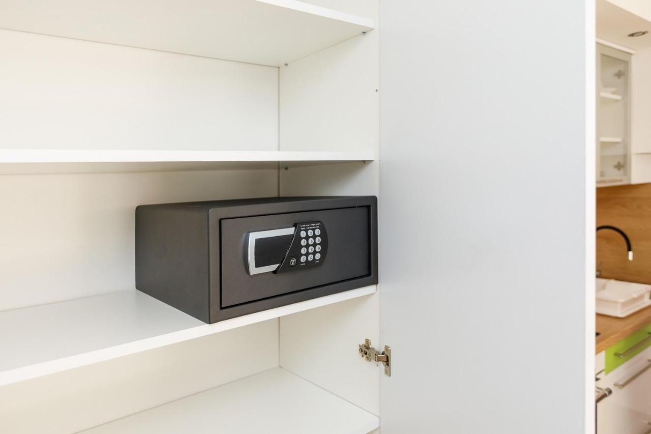 La Bella Centrum Kek Zoeld Apartmán