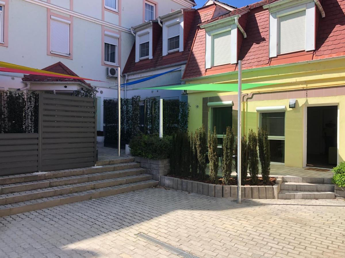 La Bella Centrum Kek Zoeld Hévíz